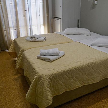 Hotel Methanion Méthana Esterno foto